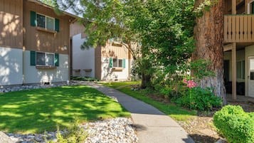 Enceinte de lâhĂ©bergement