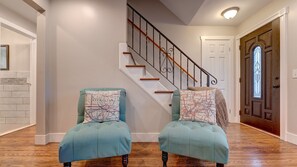 Interior - The Roc-House Airport Home Office Gaming Center (Rochester)