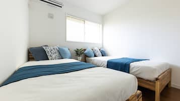 2 bedrooms, desk, iron/ironing board, free WiFi