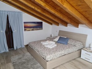 1 bedroom, internet, bed sheets