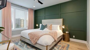 4 bedrooms, desk, iron/ironing board, WiFi