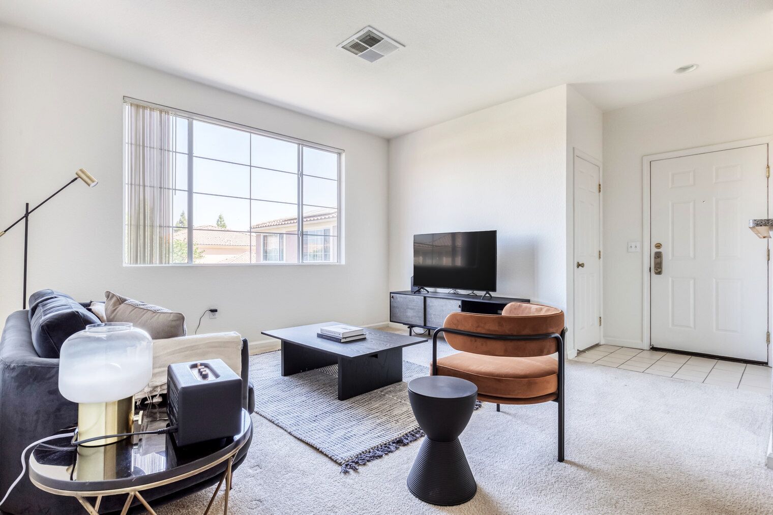 Dreamy San Jose 2BR w/ Gym, Pool, W/D, near highways + VTA, by Blueground