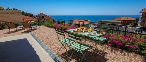 Restauration en plein air