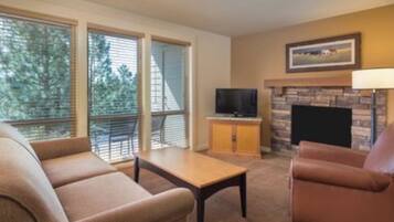 TV, fireplace, DVD player, stereo