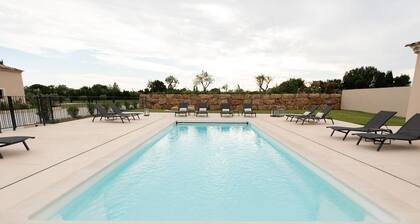 Mas en Provence Avec Piscine un Havre de Paix Pour se Ressourcer