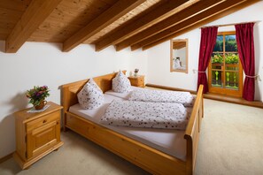 2 Schlafzimmer, Internetzugang, Bettwäsche