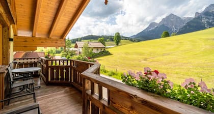 Sehr attraktive und gepflegte Wohnung