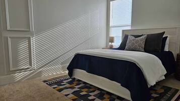 3 bedrooms, travel cot, free WiFi, bed sheets