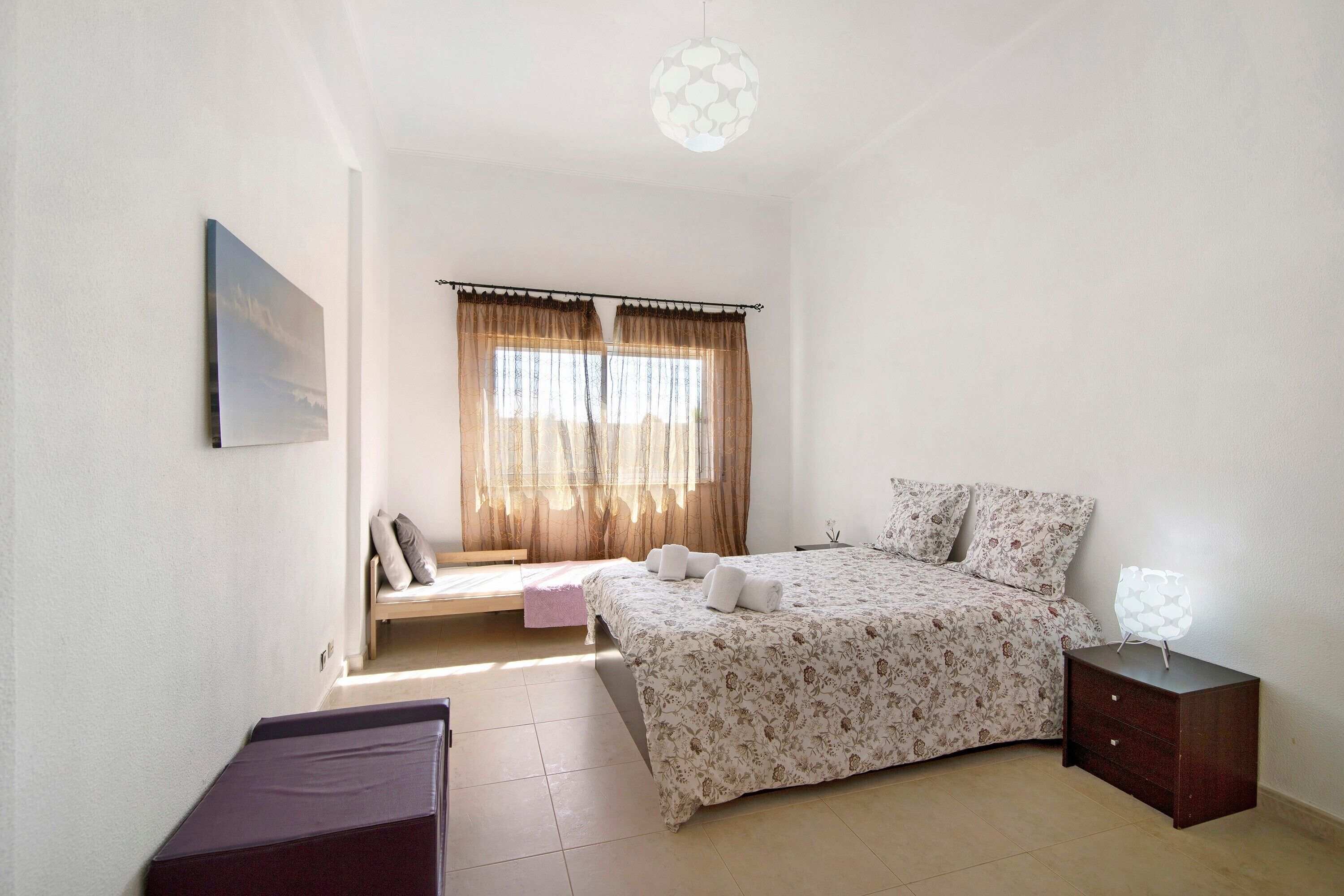 2 chambres, Wi-Fi gratuit, draps fournis