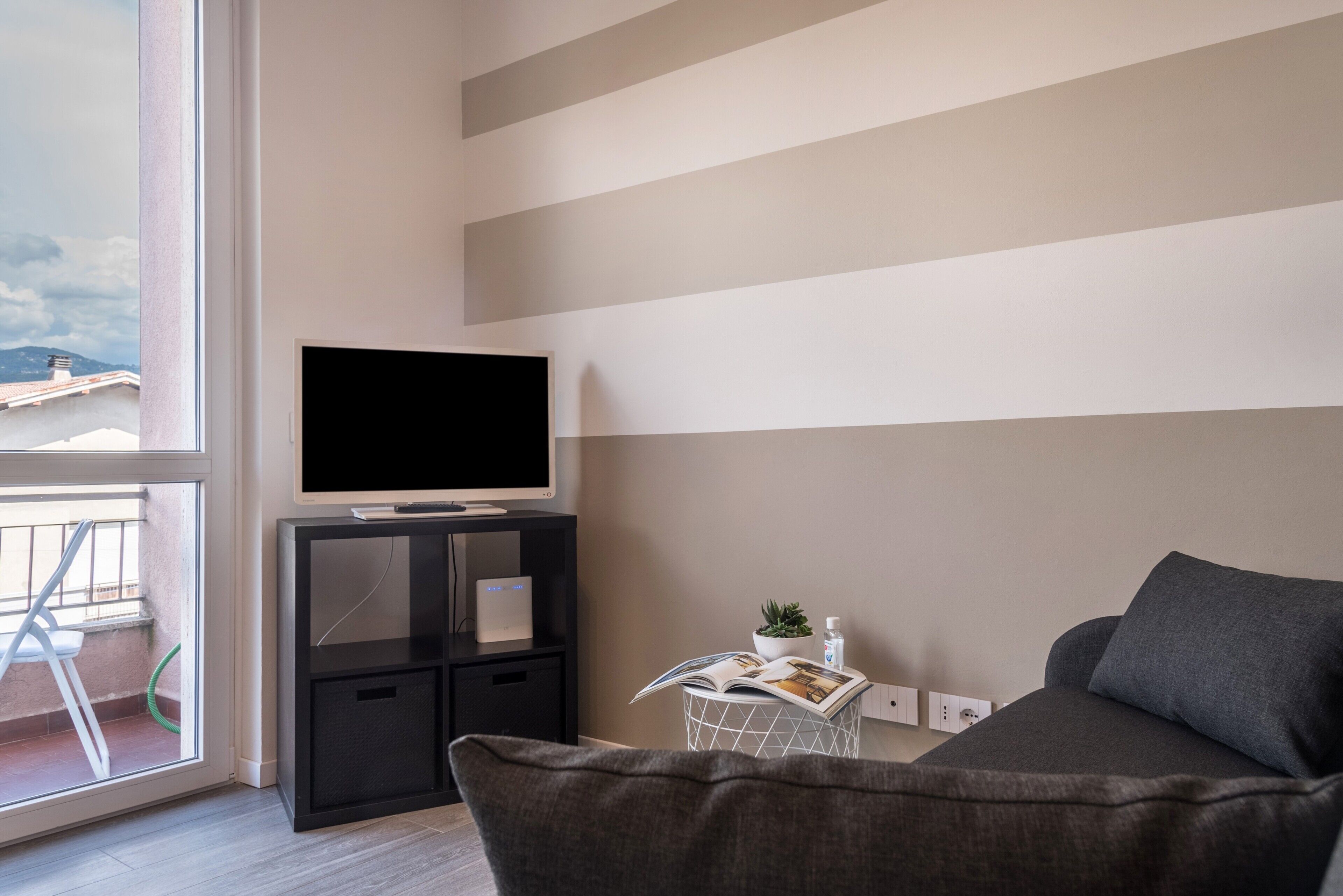 TV