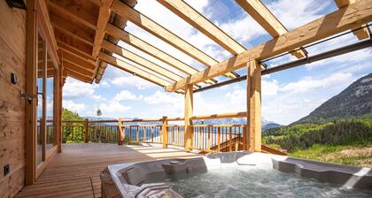 "Kathl Alm" für 2-4 Personen, Terrasse mit Bergblick, Whirlpool, Infrarotliegen