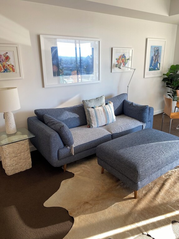 Modern City Pad With Rooftop Pool And Gym - 歌頓