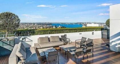 Modern City Pad with Rooftop Pool and Gym