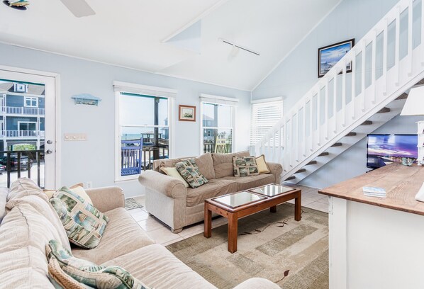 Televisión, reproductor de DVD, videoteca