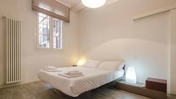 1 bedroom, iron/ironing board, bed sheets