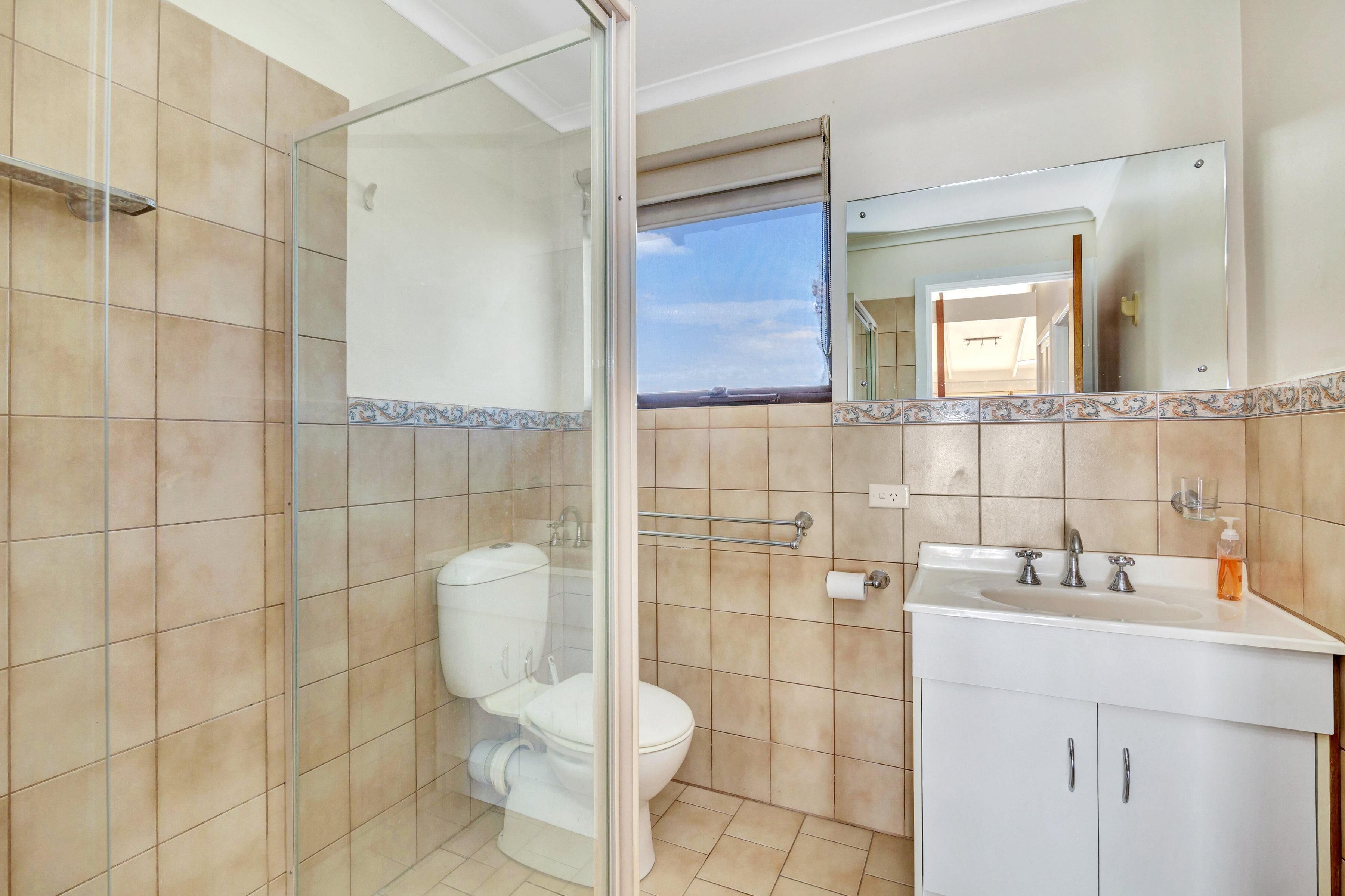 Queensland South ~ Aldinga Beach - Beachfront Bliss with Stunning Sea Views — image 6
