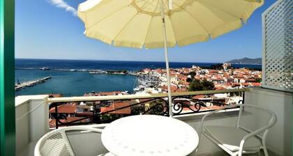 Budget Studios Panorama, Pythagorion