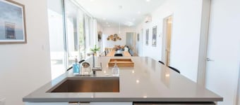 6BR Modern Duplex · Walk to Downtown Egg Harbor