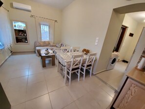 Interior - Private House Niki (Kalimnos)