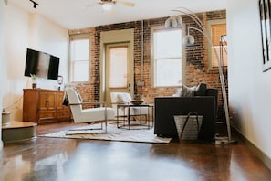 TV, offices