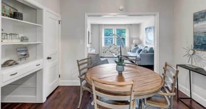 Adorable Condo - 2 blocks from San Marco Square!!!