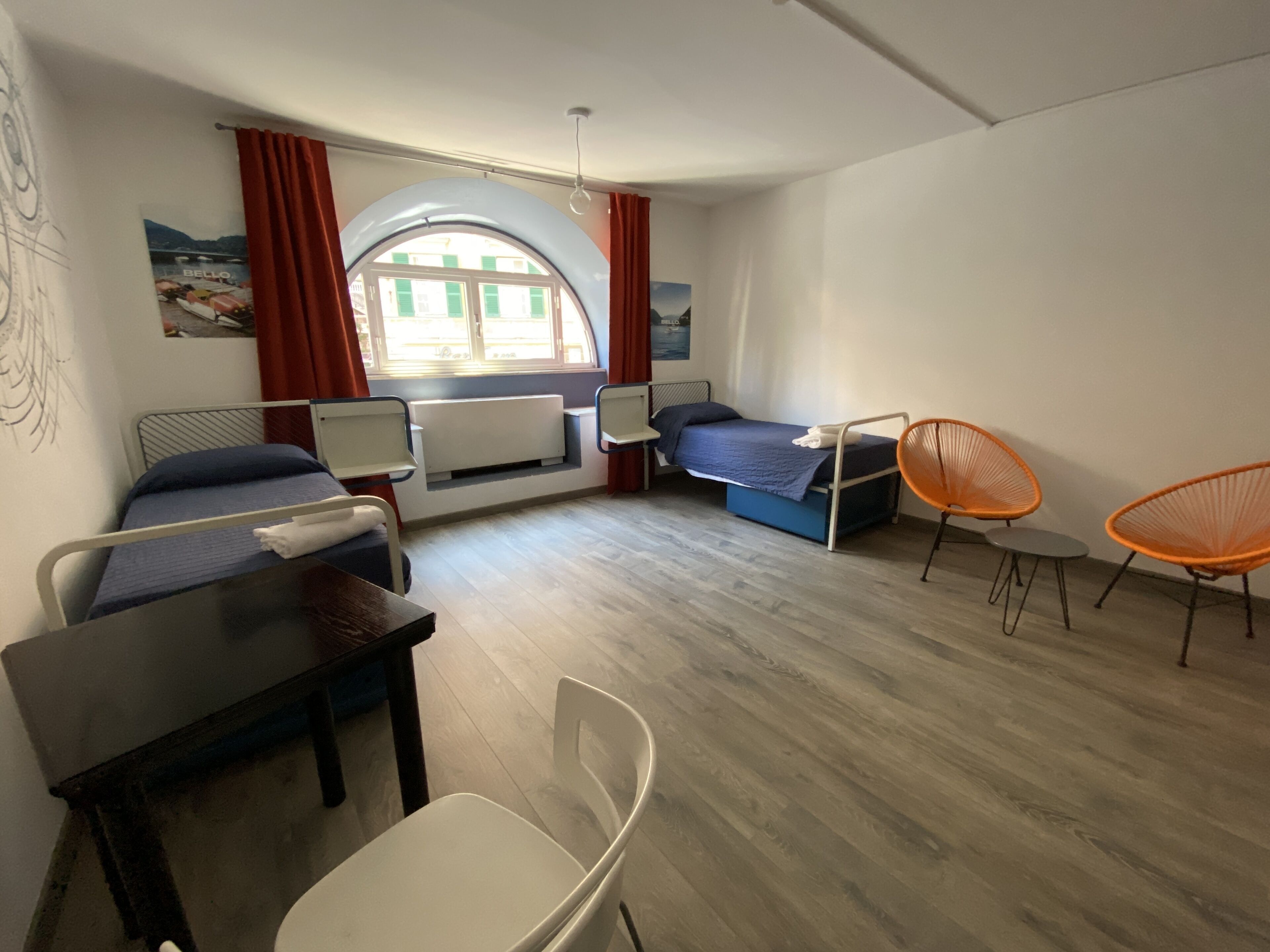Desk, free WiFi, bed sheets
