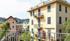 Apartment | Balcony