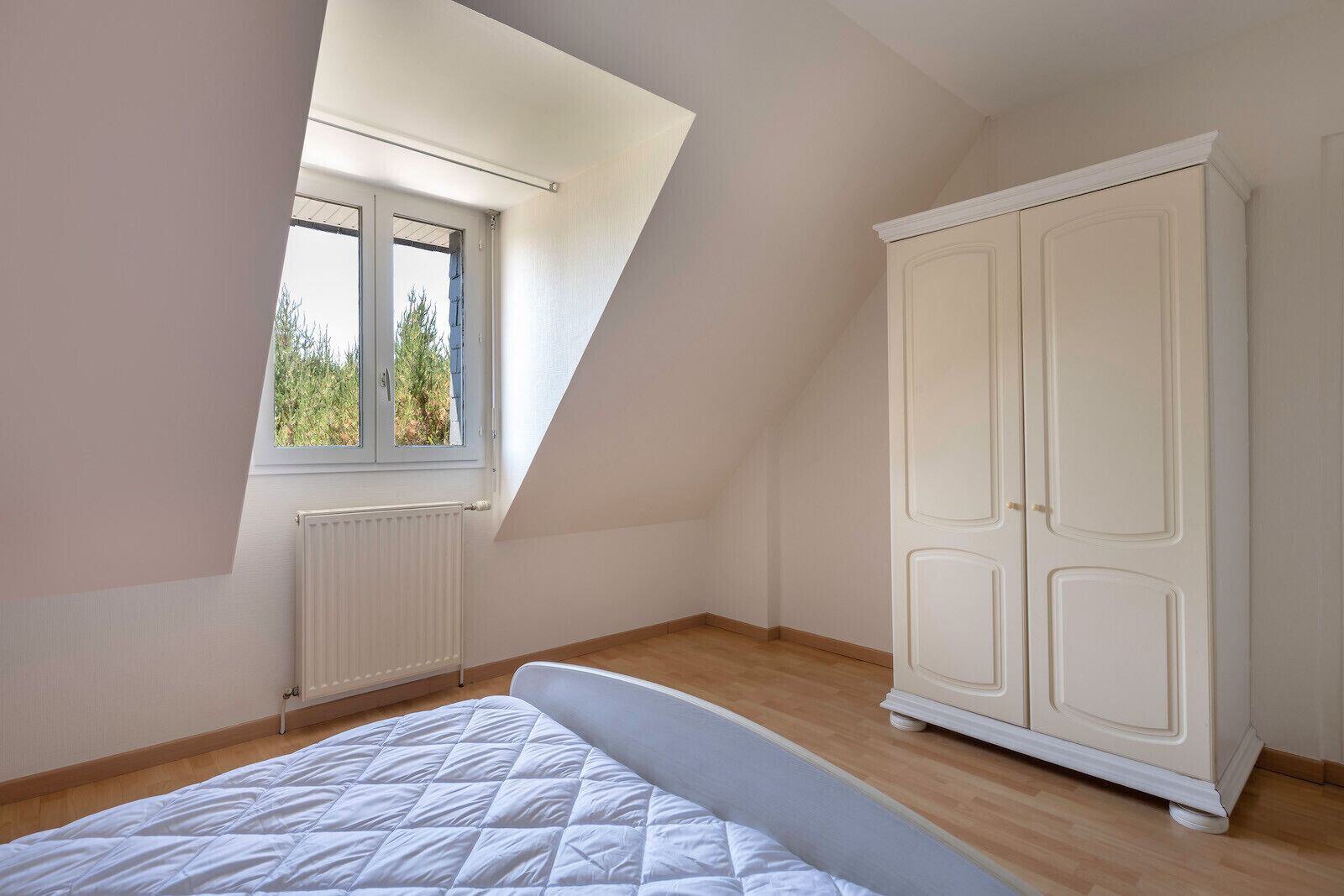 4 slaapkamers, een strijkplank/strijkijzer, gratis wifi