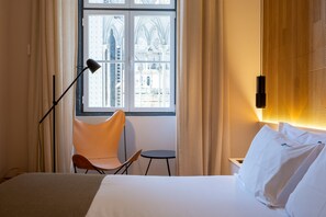 Habitación doble superior | Caja fuerte, wifi gratis, ropa de cama