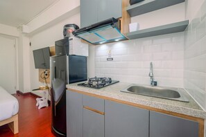Chambre | Cuisine privée | Réfrigérateur, micro-ondes, plaque de cuisson, lave-vaisselle