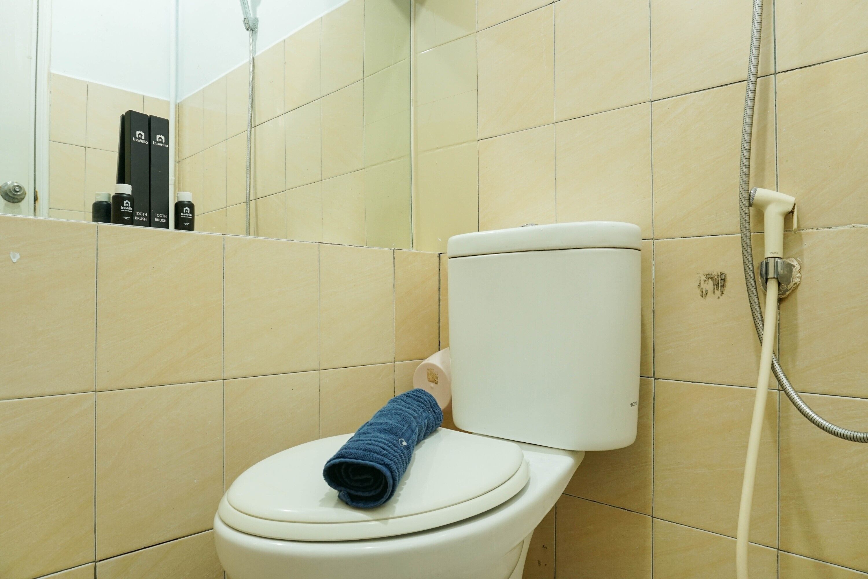 Habitació | Bany | Dutxa, articles de tocador gratuïts i tovalloles 