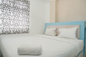 Room | 2 bedrooms, free WiFi, bed sheets - Gorgeous 2BR Green Pramuka Apartment (Jakarta)