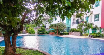 Cozy with Brand New @2BR Woodland Park Residence Apartment