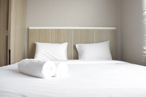 Room | 1 bedroom, free WiFi, bed sheets - Simply 1BR Apartment at Stanford Jatinangor (Cileunyi)