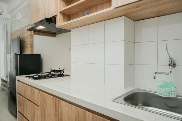 Interior - Comfort Studio Emerald Bintaro Apartment near British School (South Tangerang)