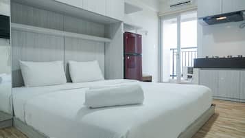 Room | Free WiFi, bed sheets