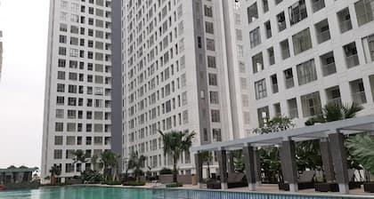 Comfort and Spacious 2BR Apartment M-Town Residence