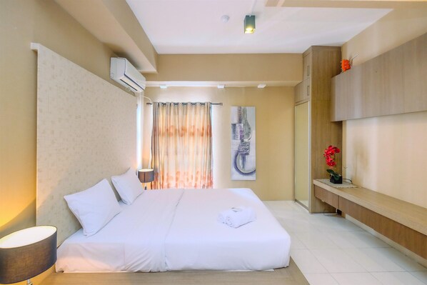 1 bedroom, free WiFi, bed sheets - Spacious and Comfortable @ 1BR Salemba Residence Apartment (Jakarta)