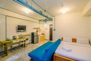 Free WiFi, bed sheets - Simply Minimalist Studio Serpong Green View Apartment (South Tangerang)