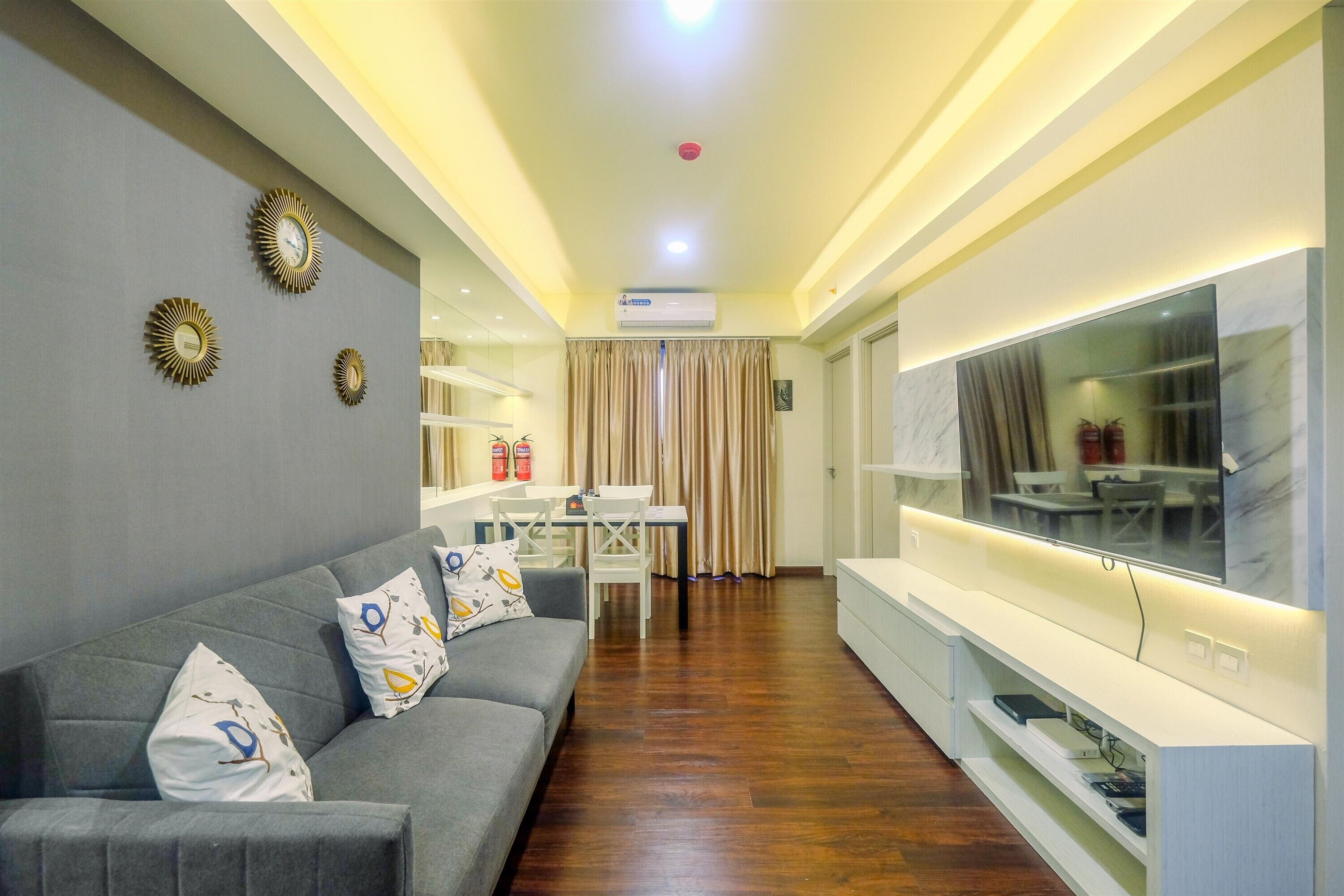 Room | 2 bedrooms, free WiFi, bed sheets