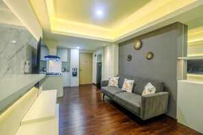 Room | 2 bedrooms, free WiFi, bed sheets
