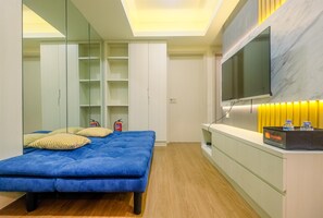 Room | 2 bedrooms, free WiFi, bed sheets