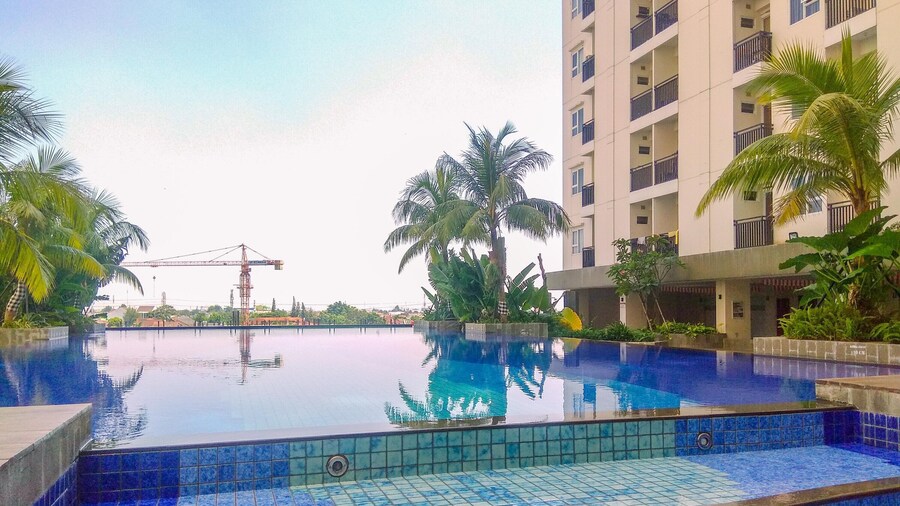 Best and Simply Homey Studio Cinere Resort Apartment