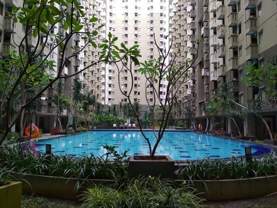 Strategic & Relaxing 2BR at Gateway Apartment Ahmad Yani Cicadas
