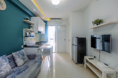 Clean and Simply Cozy 2BR Bassura City Apartment