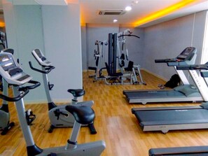 Gym - Simply Good Studio Bassura City Apartment (Jakarta)