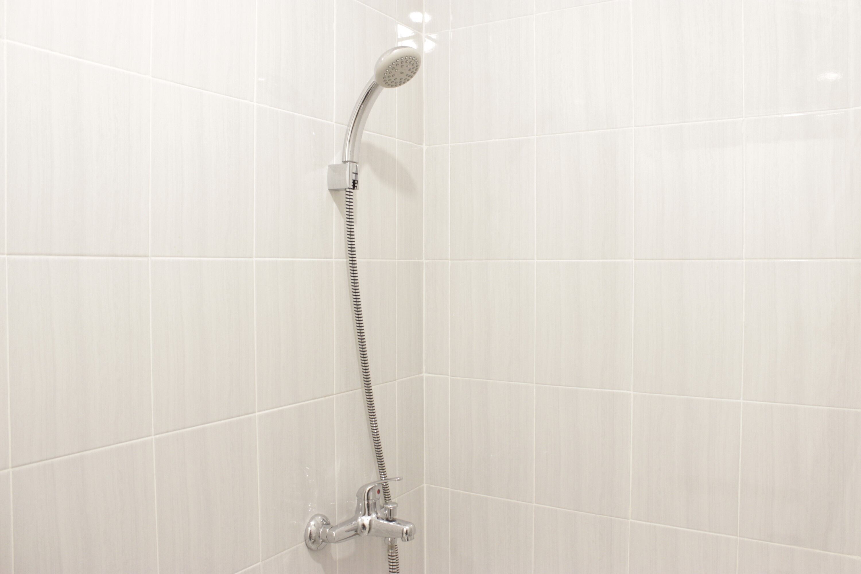 Room | Bathroom | Shower, free toiletries, towels