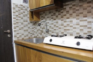 Private kitchen - Marvelous & Scenic 2BR at Jarrdin Cihampelas Apartment (Bandung)