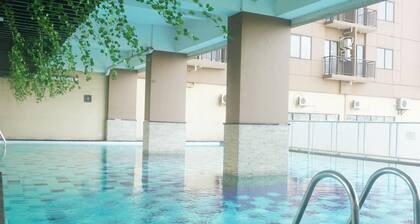 Comfy & Well Appointed 2BR at Tamansari Panoramic Apartment