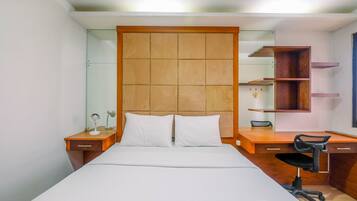 Room | 2 bedrooms, free WiFi, bed sheets